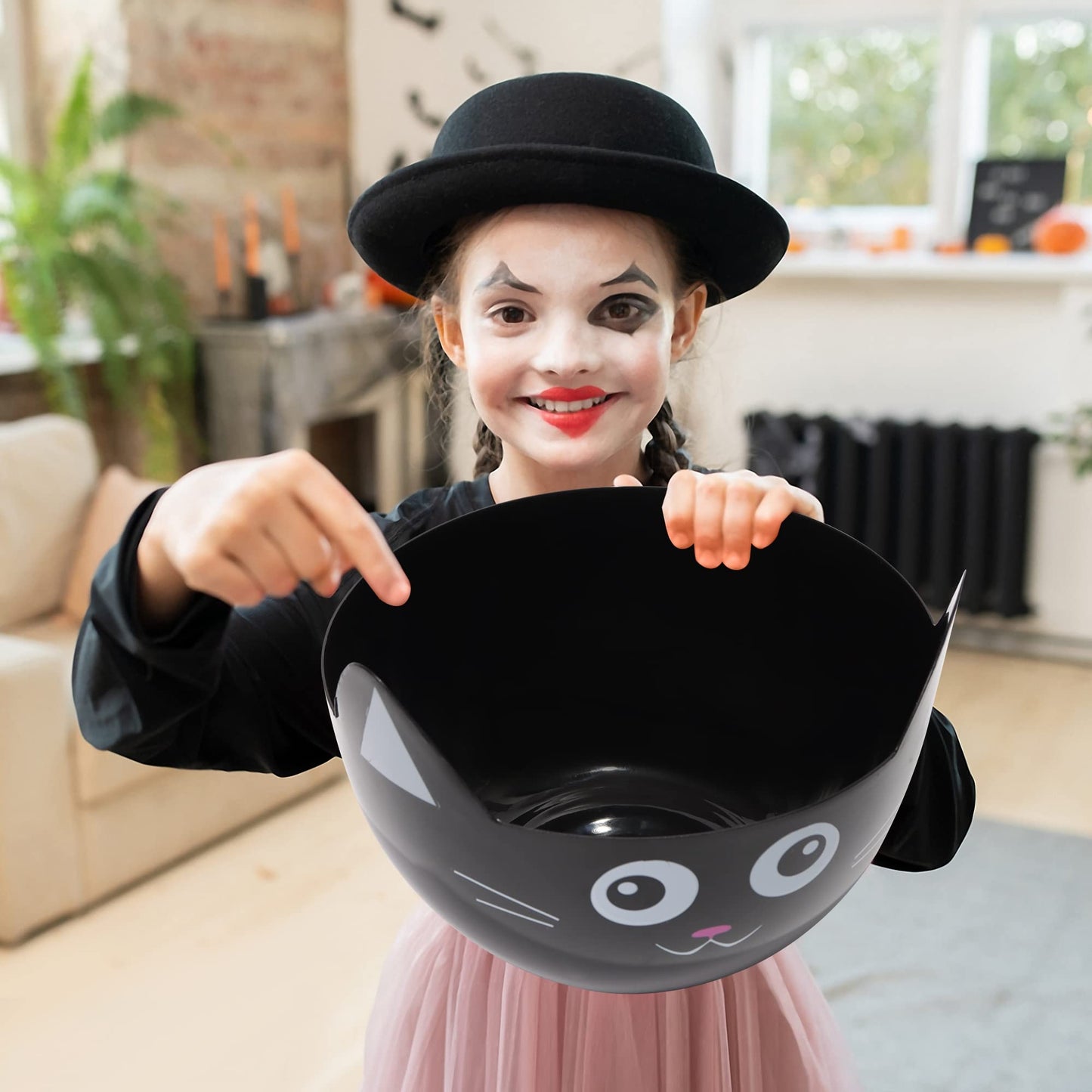 Zcaukya Halloween Party Supplies, Set of 3 Halloween Plastic Trick Treat Candy Bowls, Large Halloween Candy Holders, Black Cat Shaped Plastic Serving Bowl for Halloween Parties
