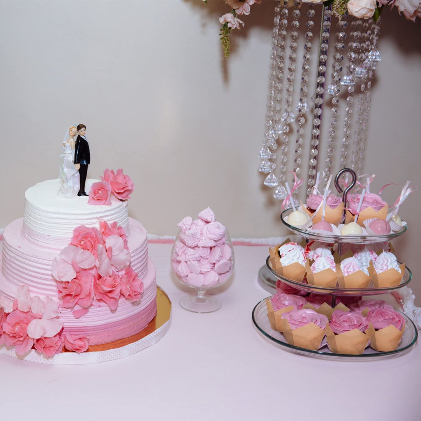 200Pcs Tulip Cupcake Liners Muffin Baking Liners Holders Premium Baking Cups Cupcake Wrappers Christmas Cupcake Lliners for Weddings, Birthdays, Anniversaries, and Special Occasions(Natural)