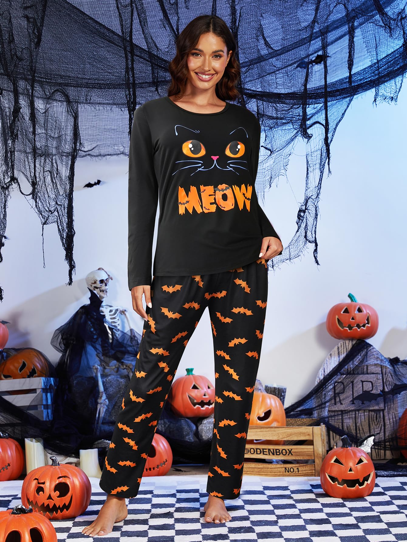 YIJIU Women's Halloween Pajama Set Printed Long Sleeve Top & Long Pants Sleepwear Holiday 2 Piece Pjs Sets,Halloween Black,3XL
