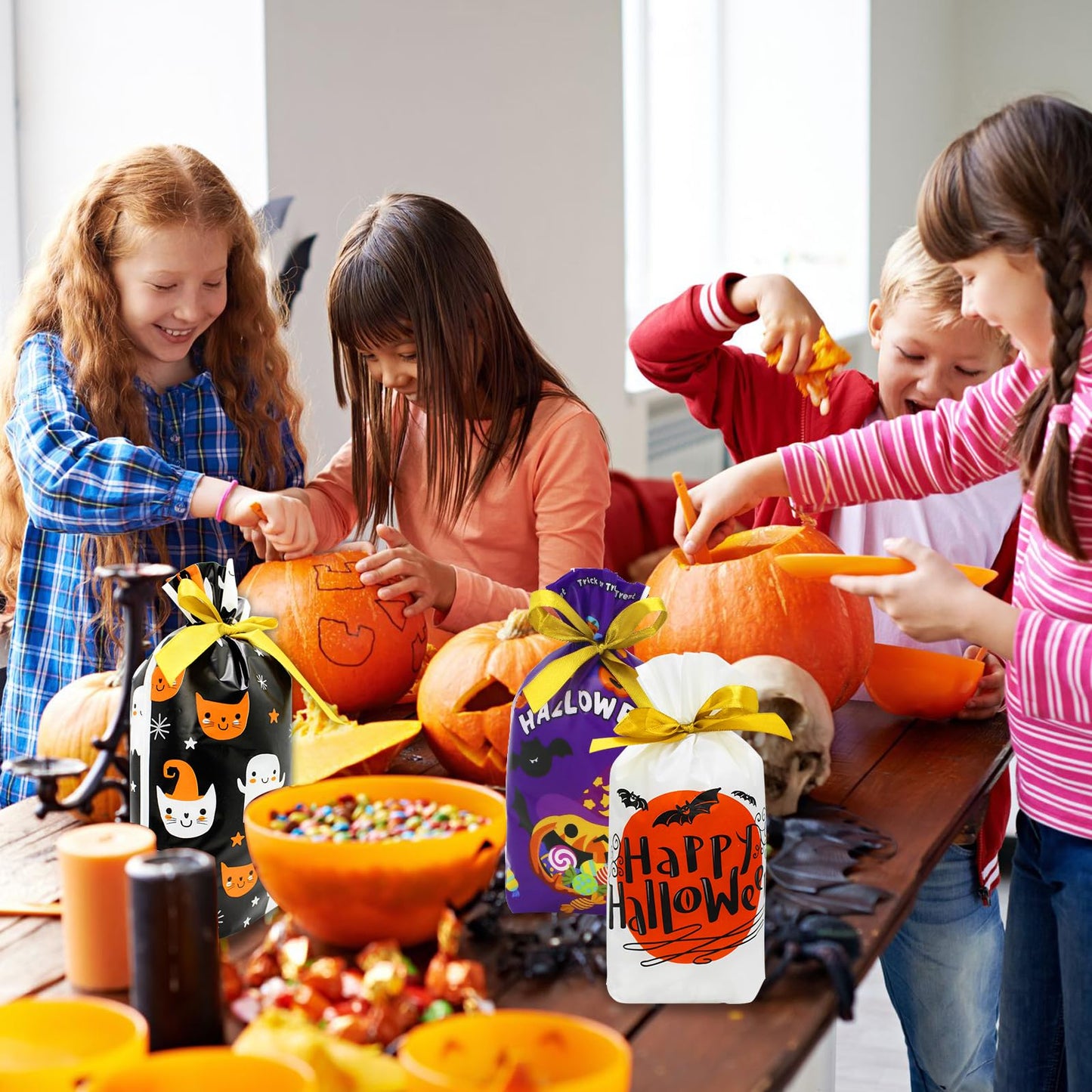 ZMCINER 50 Pcs Halloween Drawstring Candy Bags Halloween Treat Bags for Party Favors