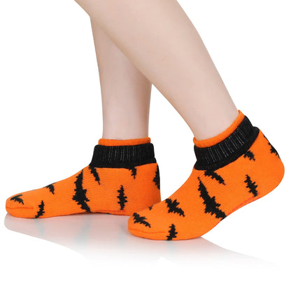 Zando Women's Warm Cozy Ankle Socks - Winter Slipper Socks with Non-Slip Gripper, Fuzzy Thick Socks for Halloween in Orange Bat Design