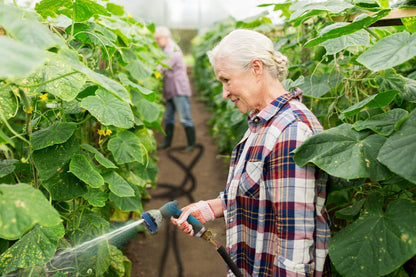 INNAV8 Garden Hose Nozzle Sprayer Heavy Duty - Features 10 Spray Patterns, THUMB CONTROL On Off Valve for Easy Water Control - HIGH Pressure Nozzle for Hose Outdoor