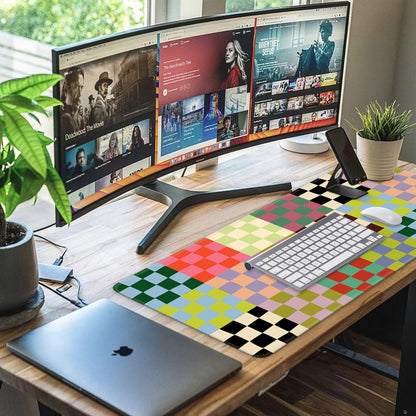 iCasso Checkered Desk Mat, Cute XXL Large Mouse Pad for Desk, Anti-Slip Big Mousepad with Stitched Edges, Keyboard Mat for Computer Desktop (Retro Checkered)