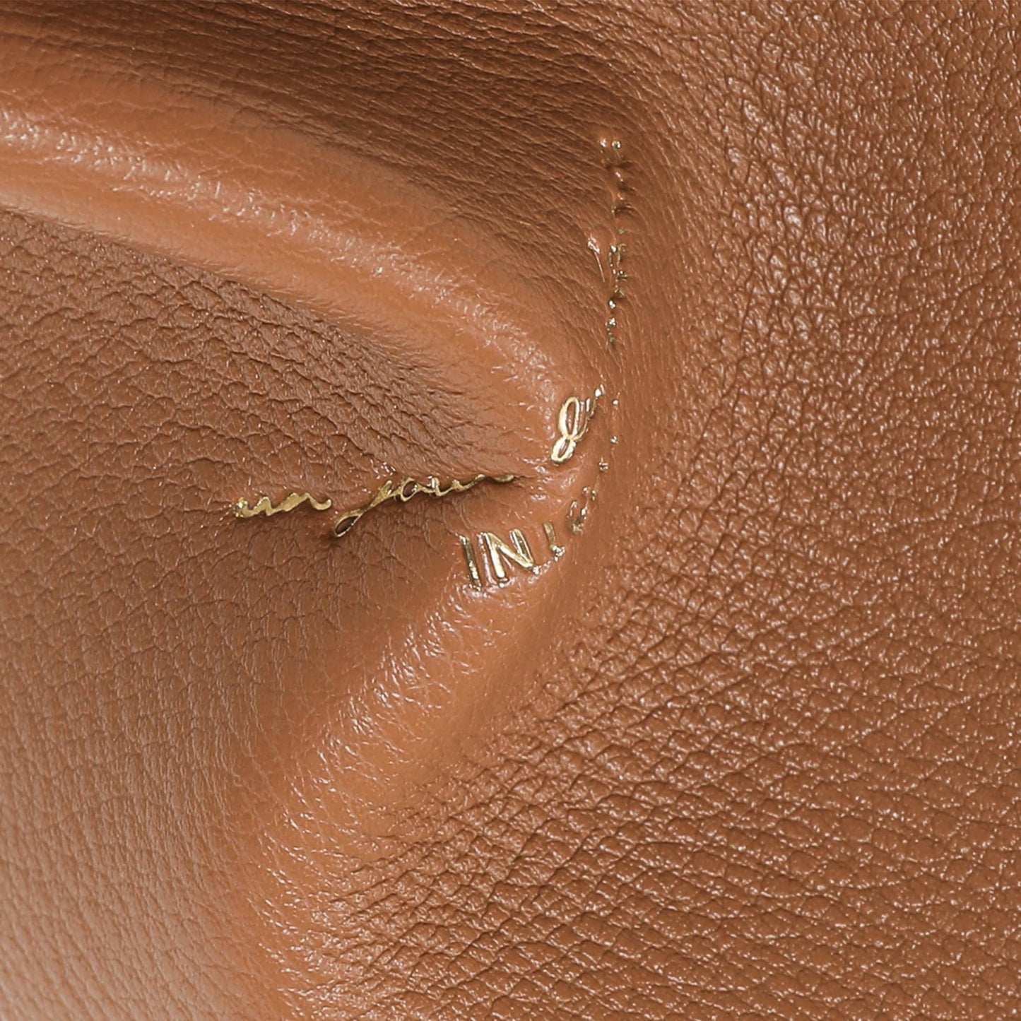 INICAT Travel Small Sling Bag Leather Crossbody Bags for Women Fanny Packs Cross Body Bag for Woman Cross Body Purses(Brown)