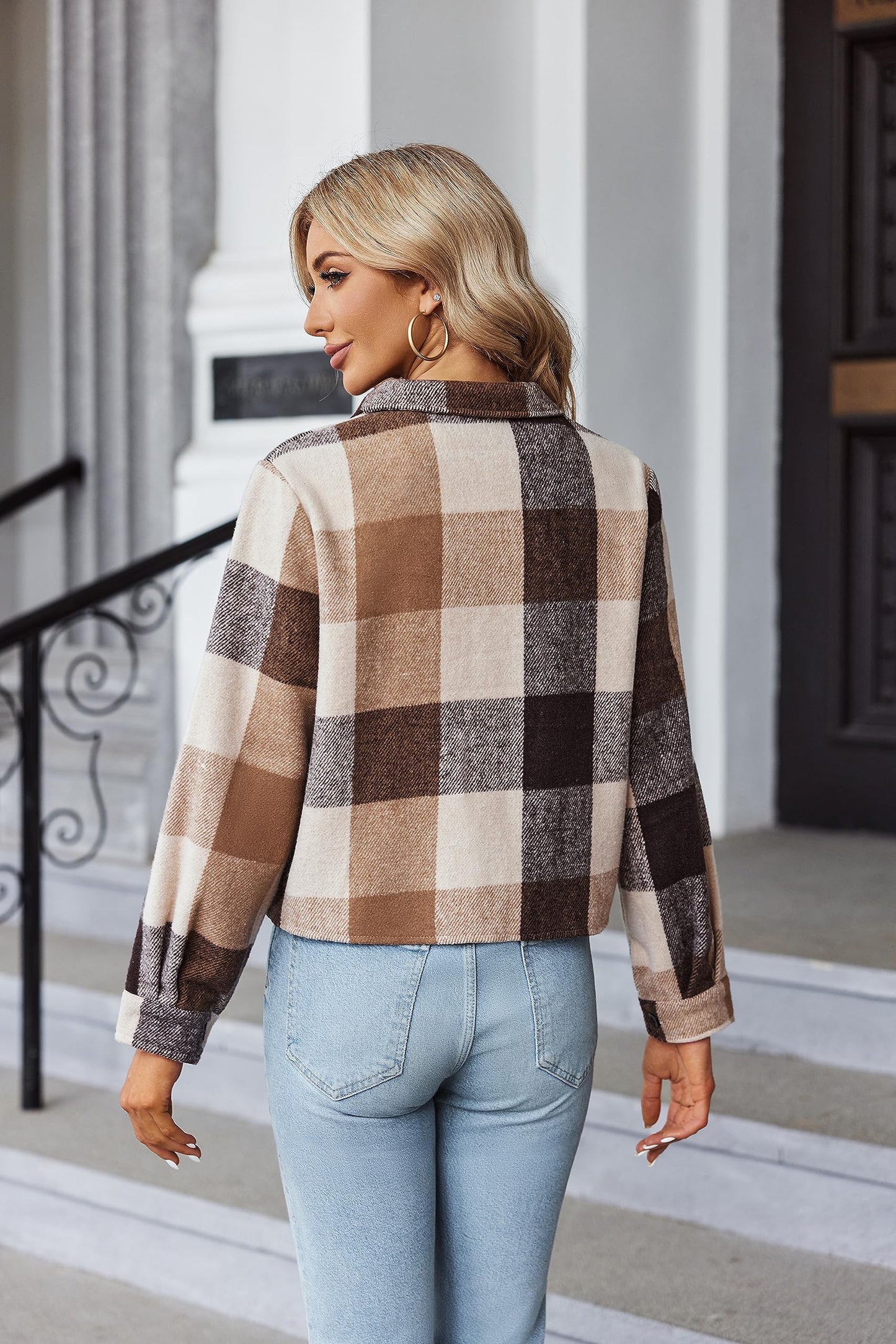 Zeagoo Cropped Jacket Women Flannel Plaid Button Shirt Wool Blend 2025 Fall Warm Shacket Halloween Tops