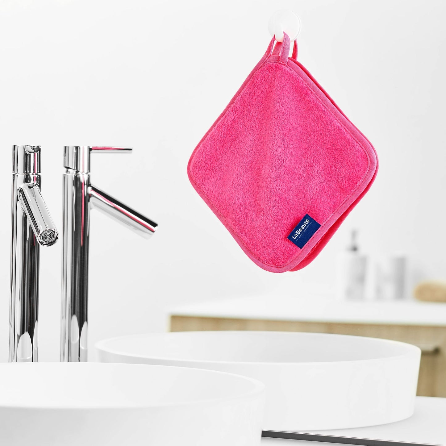 LaBeauté Make-Up Removal Wipes Microfibre (4 Pieces, 21 x 21 cm) Washable and Reusable Make Up Remover Pads, Microfibre Make-Up Pads, for Facial Cleansing and Make-Up Removal (Pink)